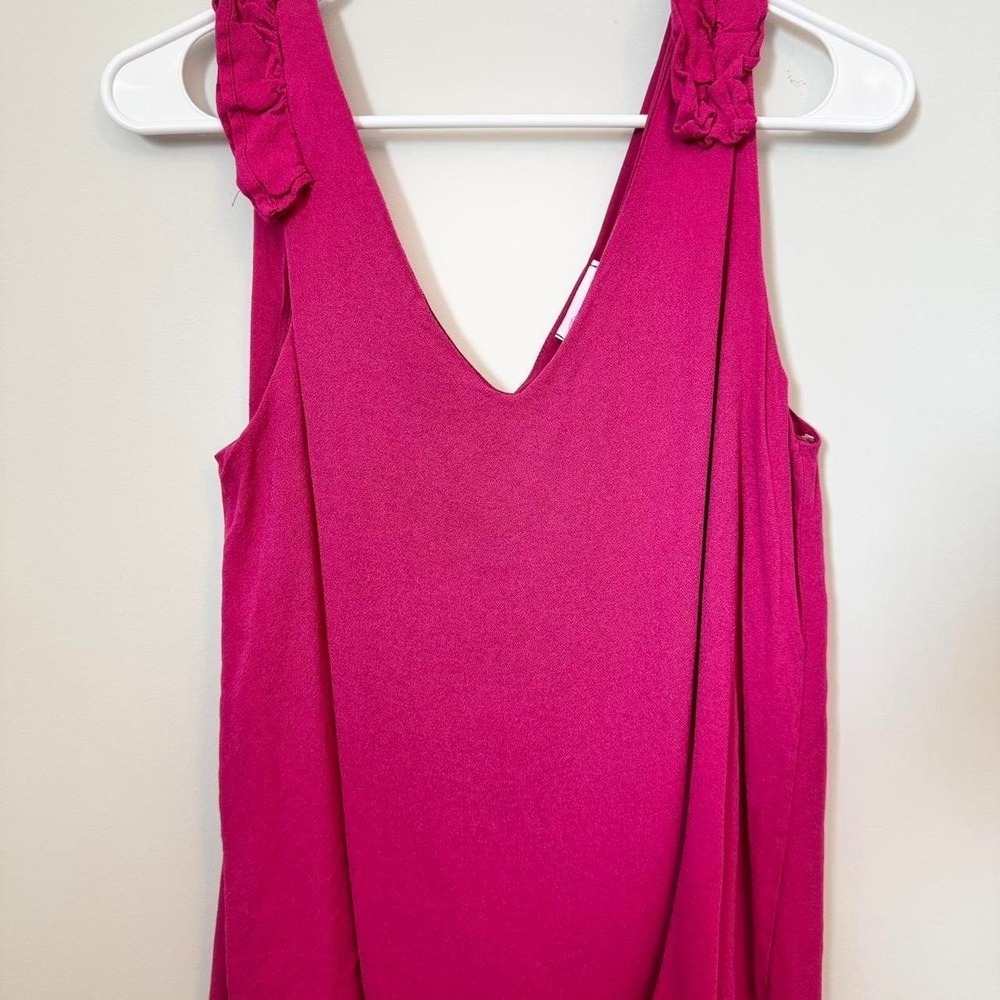 Pink lily tank top